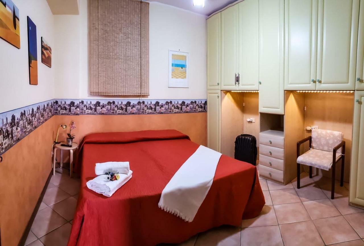 Incantevole Casa Sul Mare Vicino A Roma Nettuno Eksteriør billede